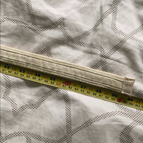 White fabric adjustable belt - Picture 2 of 2